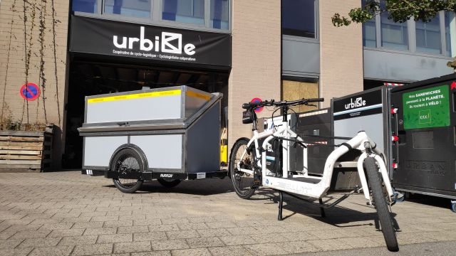 Fleximodal urbike belgique runner remorque conteneur colis